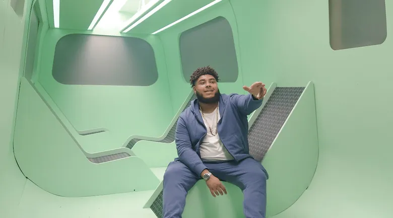 Adidas ZX22 VR brand activation with Big Zuu — view 5 of 6